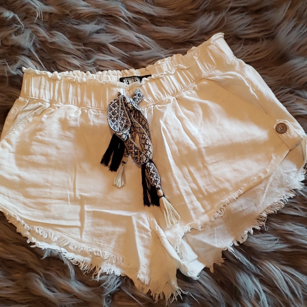 🌊 Linen shorts by REWASH brand Size S